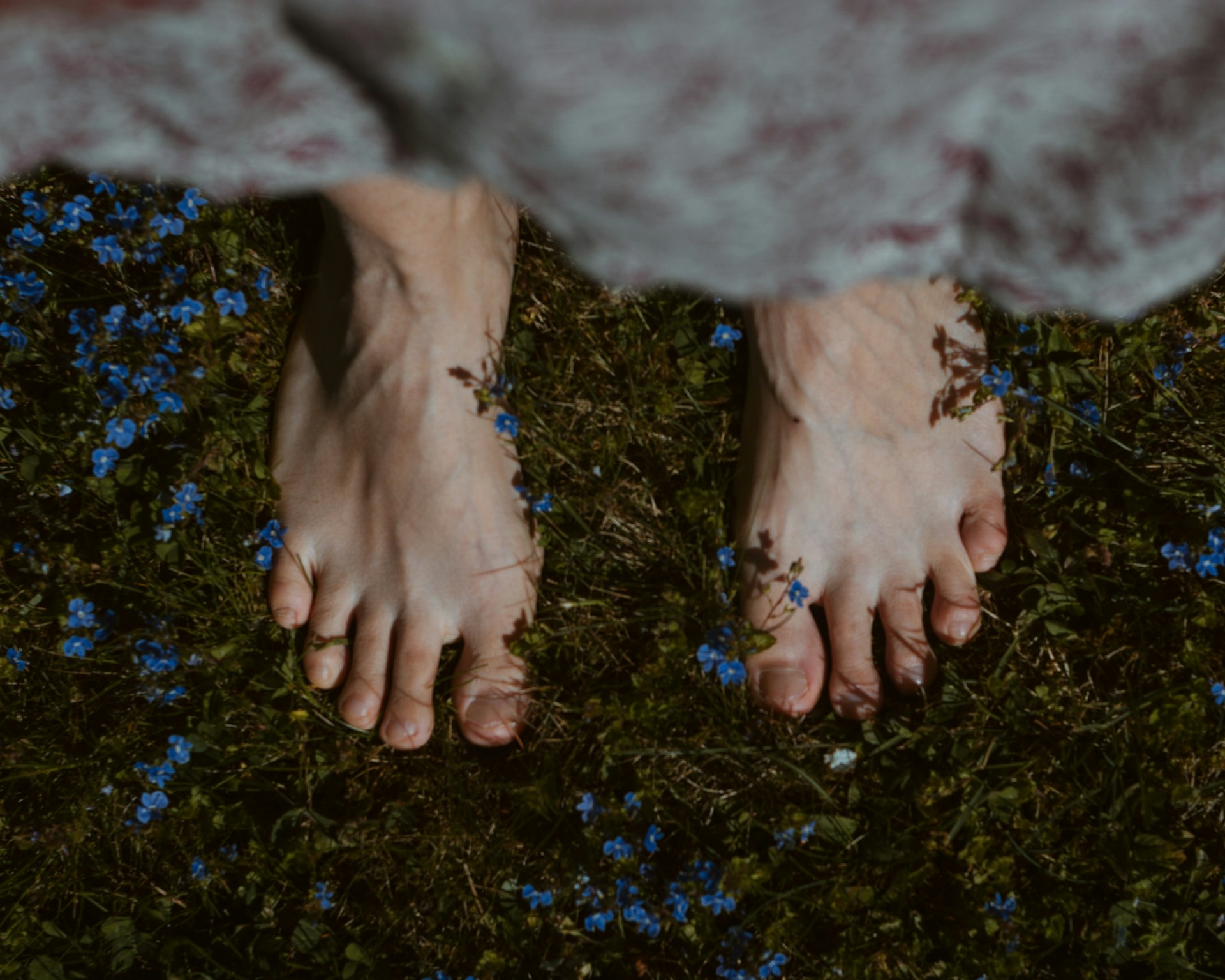 Feeling Steady: Simple Grounding Practices for Busy Spring Days