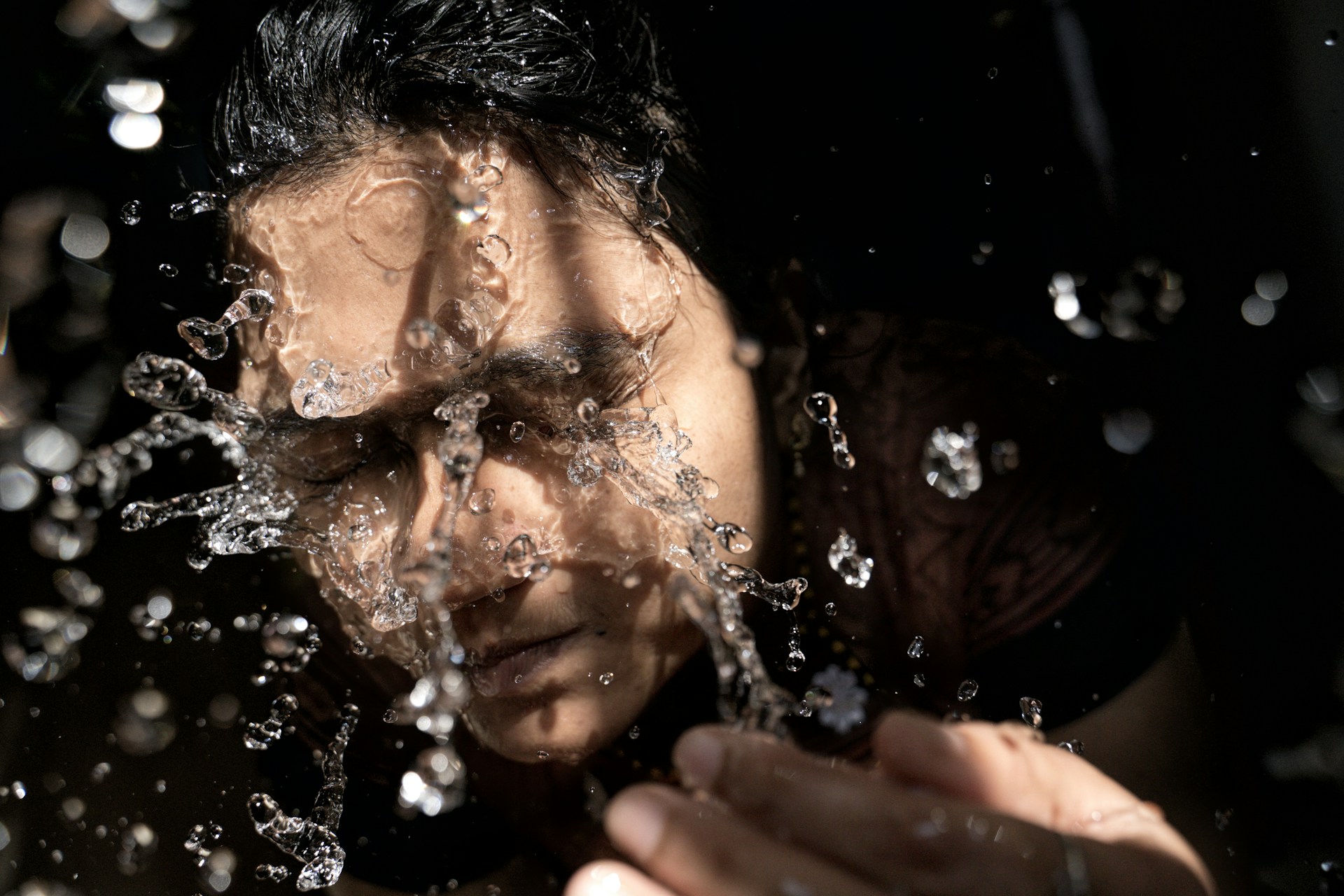 Washing Your Face Well: The Everyday Basics Most of Us Skip