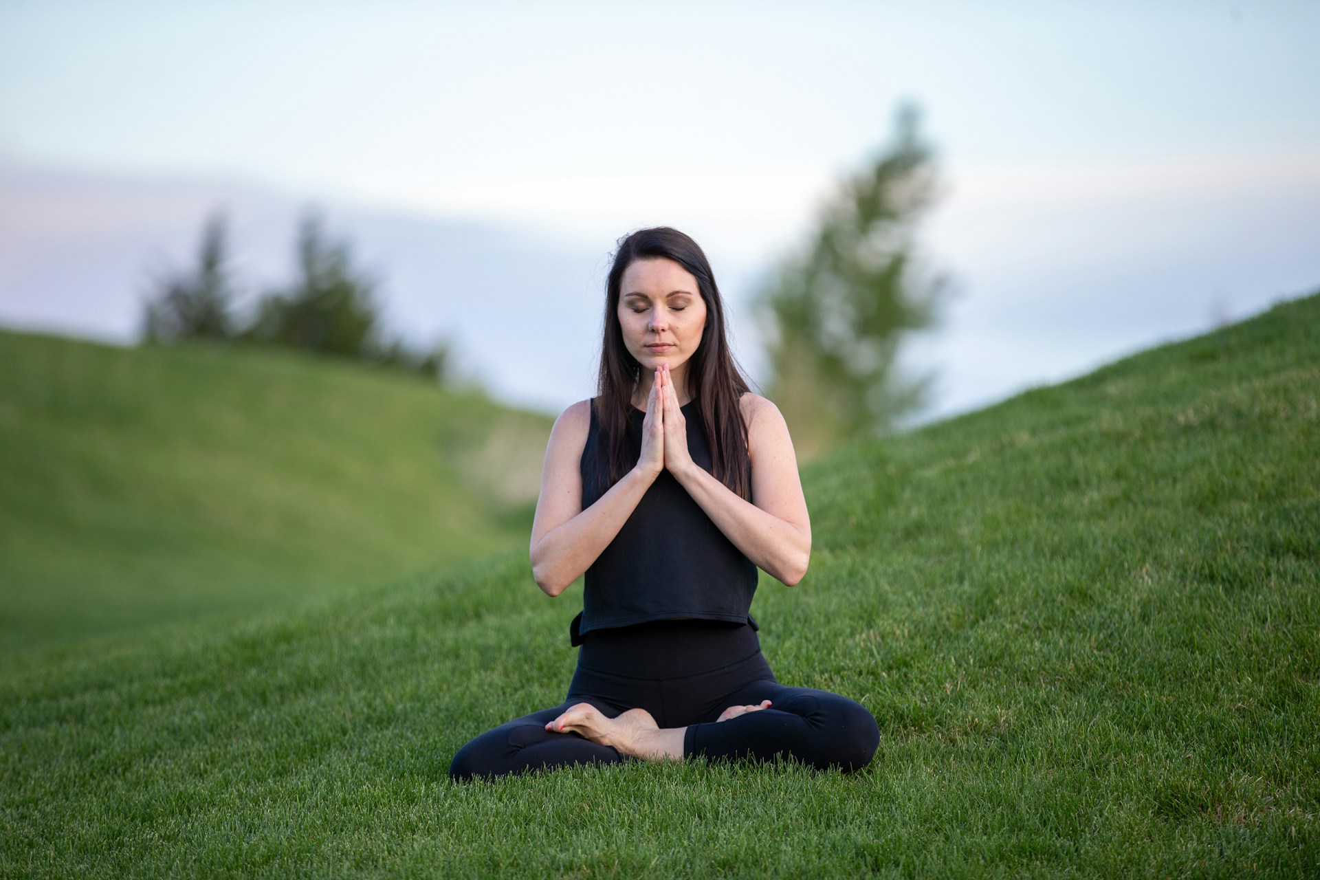 Sitali, the Cooling Breath: A Yoga Breathing Practice for Hot Days